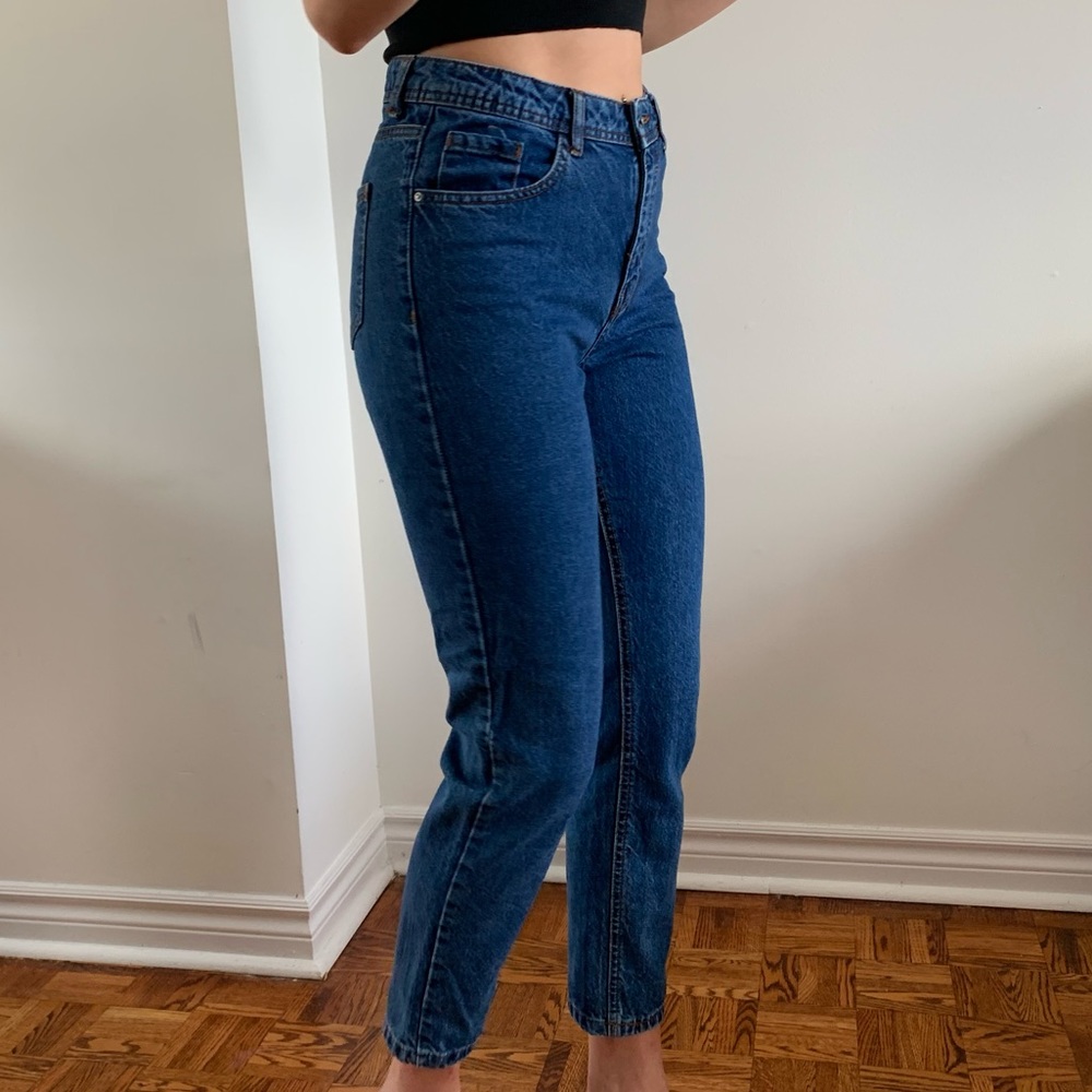 2/$25 High Rise Mom Jeans - Picture 3 of 8